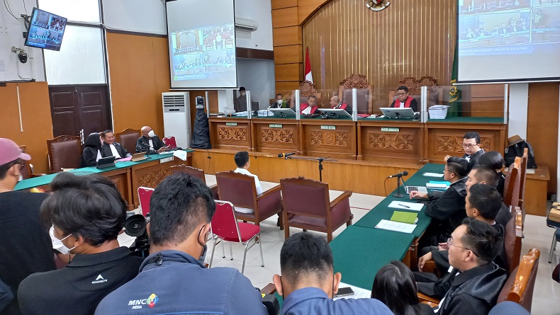 Hakim Tolak Eksepsi AKBP Arif Rachman Arifin, Sidang Lanjut Pemeriksaan Saksi