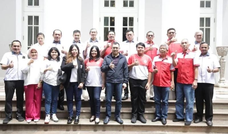 Pebiliar Muda Derin Asaku Beraksi di Kejuaraan Dunia, Hary Tanoe Ingatkan 3 Hal Penting 