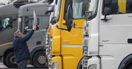 Merinding Gaji Sopir Truk di Jepang Paling Rendah Rp39,5 Juta