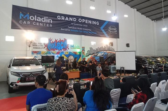 Perluas Pangsa Pasar, Moladin Resmi Buka Car Center Perdana di Bandung  