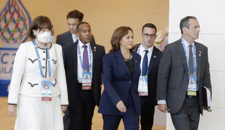 Korut Tembakkan Rudal, Wapres AS Gelar Pertemuan Mendadak dengan Sekutu di Sela KTT APEC