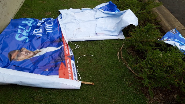 Jelang Pelantikan Ketua DPC Terpilih, Baliho Partai Demokrat di KBB Dirusak OTK
