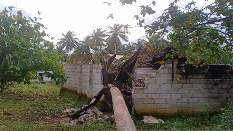 Puluhan Rumah di Bangka Rusak Diterjang Angin Kencang, Tersebar di 12 Desa dan Kelurahan