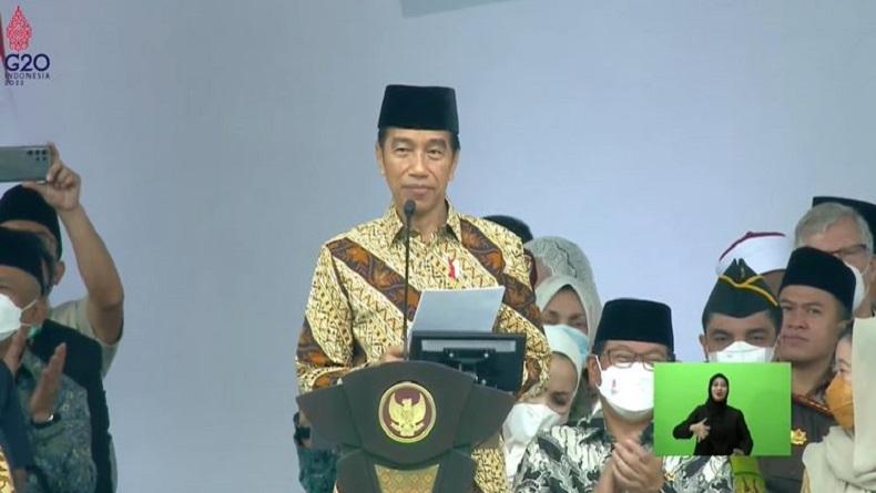Hari Guru Nasional, Jokowi: Dengan Pendidikan Anak Kita Siap Masuki Kompetisi yang Sengit
