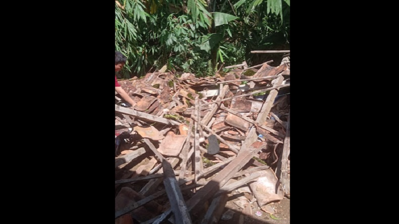 Gempa Cianjur, Warga Sukabumi saat Tidur Dikejutkan dengan Suara Gemuruh Rumah Ambruk
