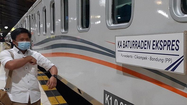 KAI Operasikan KA Baturraden Ekspress saat Libur Natal dan Tahun Baru