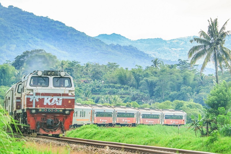  Libur Akhir Tahun Daop 6 Yogya Siapkan 9 Kereta Tambahan