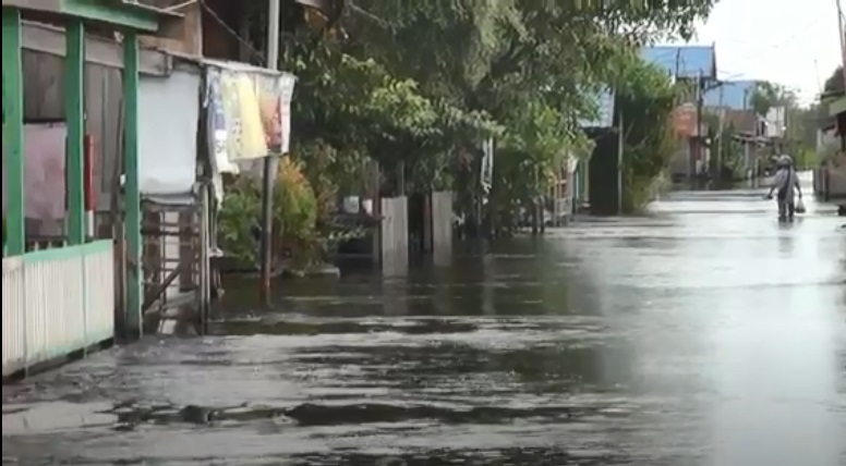 Banjir di Palangka Raya Sudah Surut, Aktivitas Warga Masih Terganggu