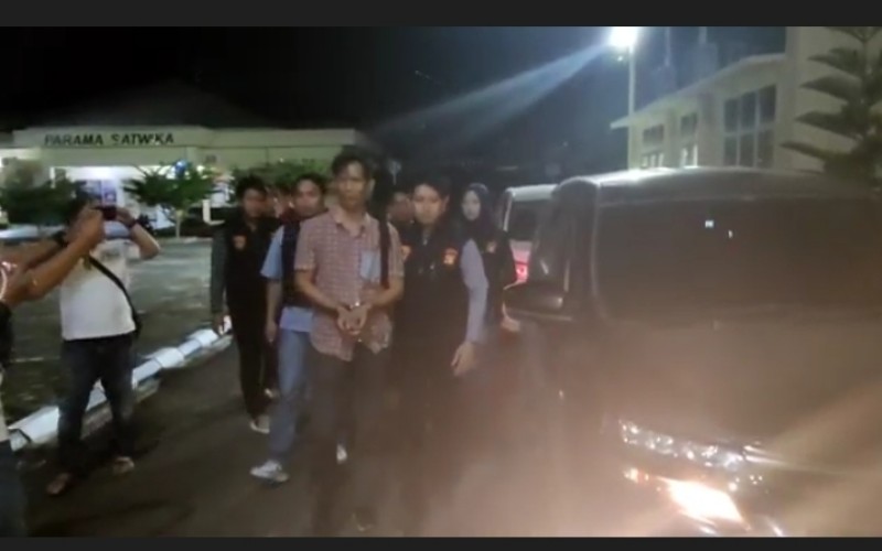 Tilap Dana Desa Rp500 Juta, Kepala Desa Ini Ditangkap Polisi di Jalan Umum 