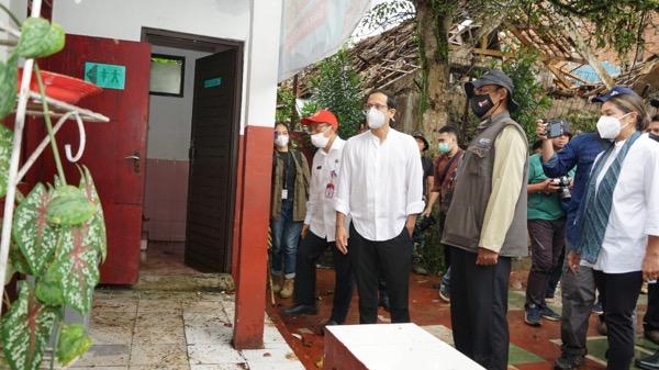Ngeri! Di Depan Nadiem, Guru Ini Cerita Detik-detik Gempa Robohkan Bangunan di Cianjur