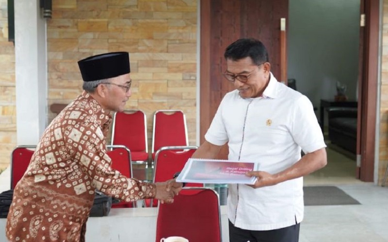 Marak Tambang Minyak Ilegal, Pj Bupati Muba Mengadu ke Moeldoko