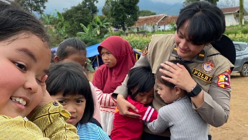 Tim Psikologi Polri Hapus Trauma Anak-Anak Korban Gempa Cianjur
