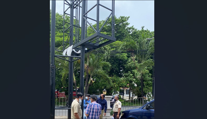 Hadapi Cuaca Ekstrem, Pemkot Surabaya Minta Konstruksi Papan Reklame Diperkuat