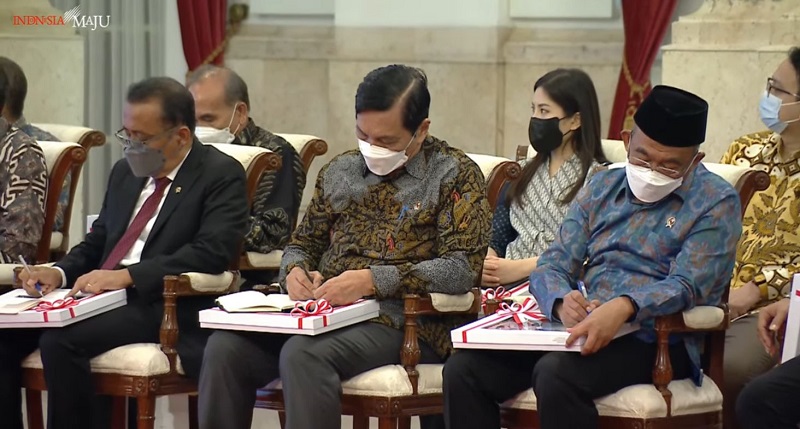 Wamenparekraf Angela Tanoesoedibjo Hadiri Penyerahan DIPA 2023 di Istana Negara