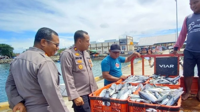 Cegah Premanisme, Polres Gorontalo Utara Datangi Pelabuhan Perikanan Gentuma