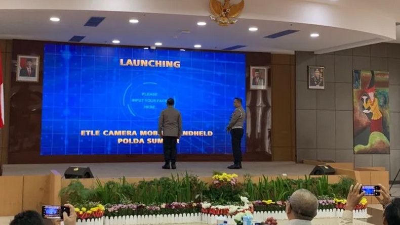Polda Sumbar Resmi Luncurkan Tilang Elektronik dengan Kamera Ponsel