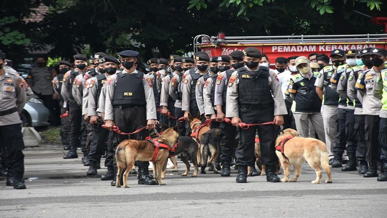 11 Anjing Pelacak Dikerahkan dalam Pengamanan Pernikahan Kaesang-Erina di Solo