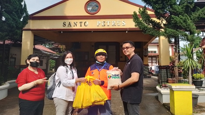Kemenparekraf dan MNC Peduli Bantu Korban Gempa, Disalurkan Melalui Gereja Santo Petrus