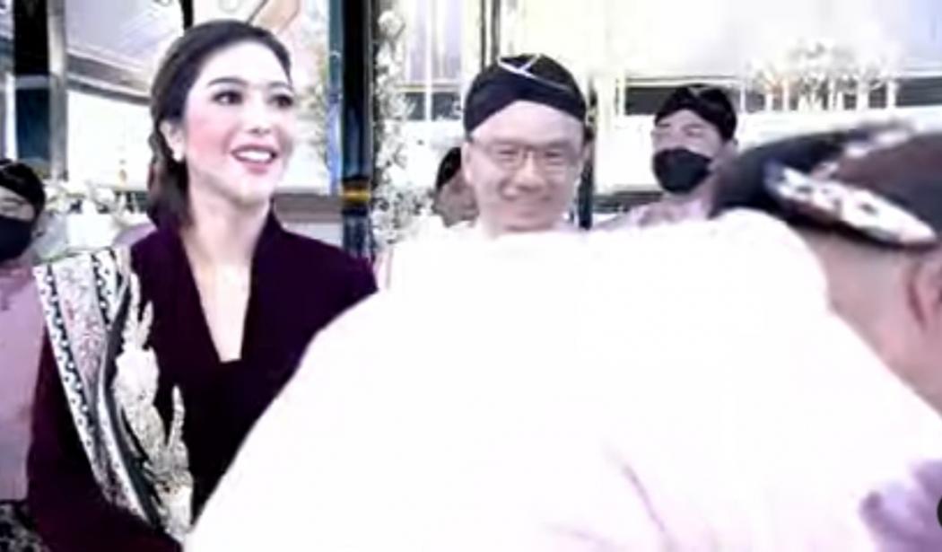 Akad Nikah Kaesang-Erina, Keluarga Mulai Datang ke Pendopo Royal Ambarrukmo