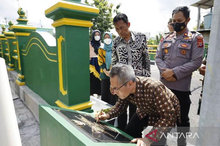 Resmikan Jembatan Belik, Bupati Bantul Janji Bangun Sarana Pendukung Perekonomian