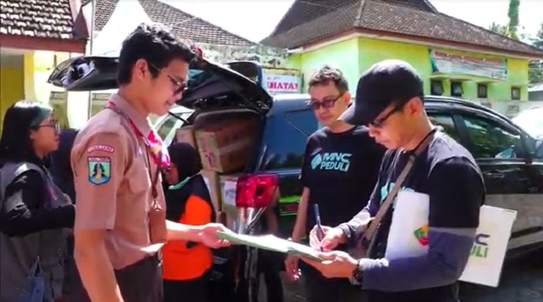 MNC Peduli Salurkan Bantuan ke Posko Pengungsian Erupsi Gunung Semeru 