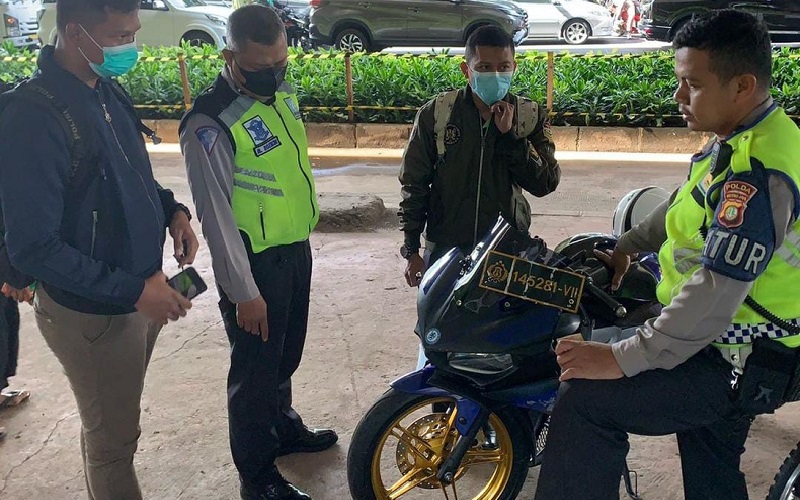 Polisi Amankan Motor Sport Berpelat Polri Palsu di Jaksel, Ternyata STNK-nya Mati