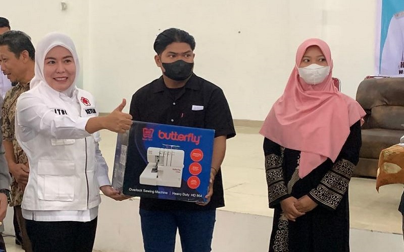  60 Pelaku IKM di Palembang Terima Bantuan Mesin Produksi dari Pemkot