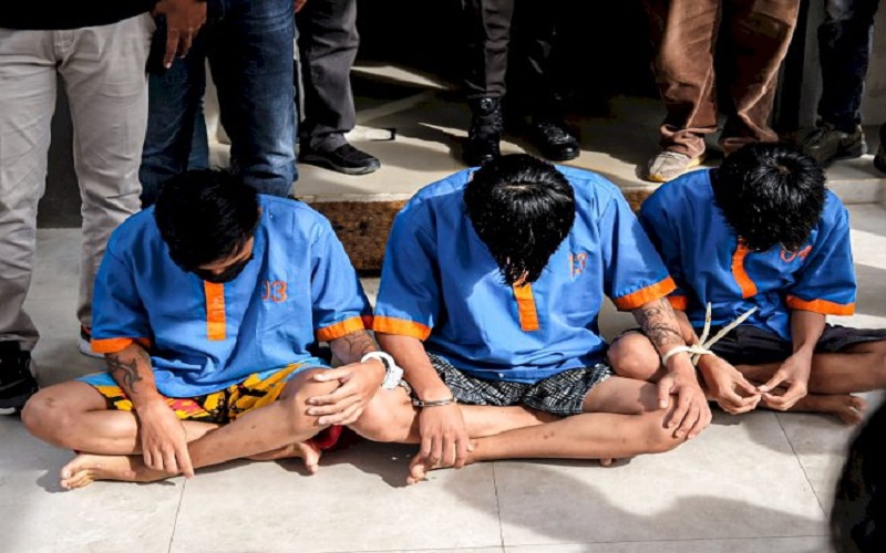 Komplotan Pencuri Pagar di Palembang Ditangkap, Ketiganya Diduga Pemakai Narkoba