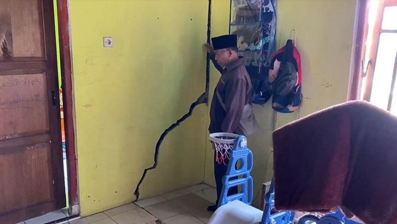 Bencana Tanah Bergerak di Banjarnegara, 8 Rumah Rusak