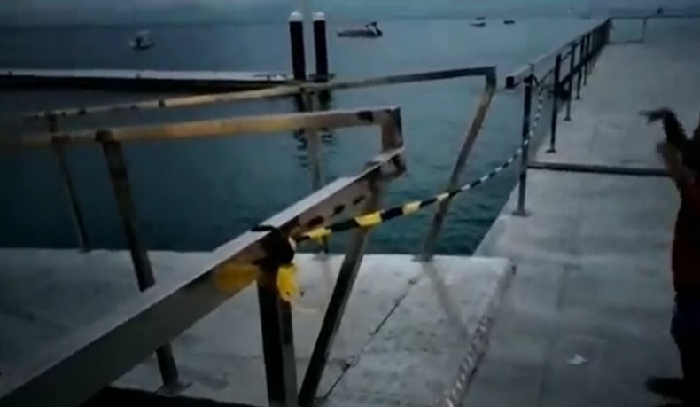 Jembatan Penyeberangan Ambruk di Nusa Penida Diduga Kelebihan Beban