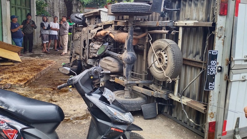 Mobil Boks Tabrak Pria di Jalan Limbangan Garut, Korban Terseret Sebelum Tewas