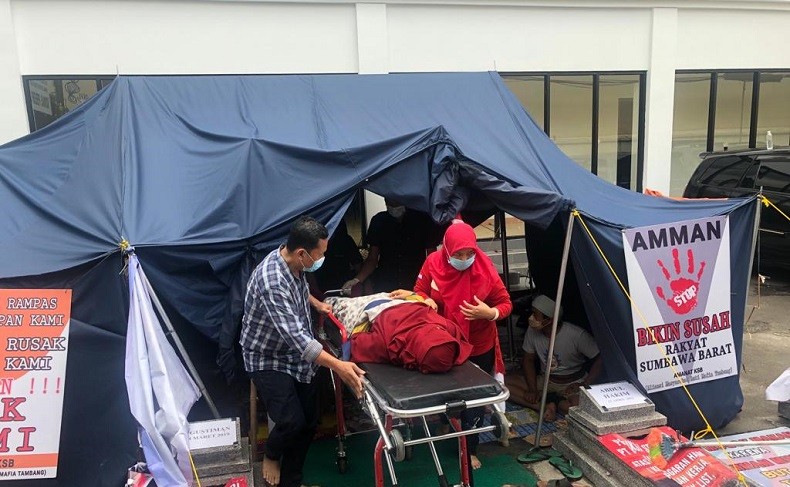 Aksi Mogok Makan di Kantor Komnas HAM, 5 Orang Dilarikan ke Rumah Sakit