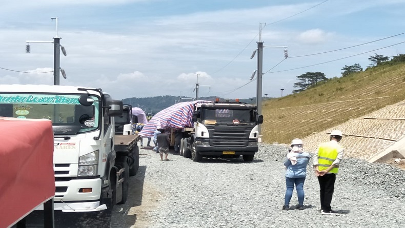 Evakuasi Kereta Teknis KCJB di Padalarang KBB Terus Dilakukan, Pekerja Diliburkan