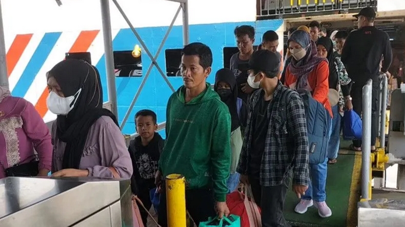 Jelang Natal dan Tahun Baru, Jumlah Penumpang di Pelabuhan Bakauheni Meningkat