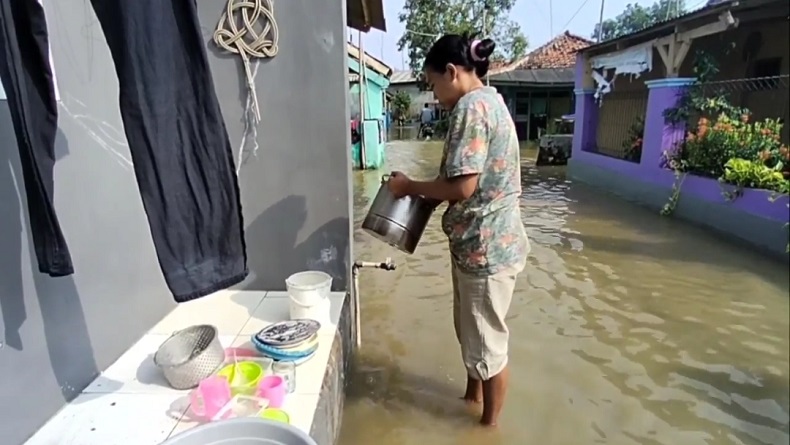 Korban Banjir Pamanukan Subang Kekurangan Air Bersih