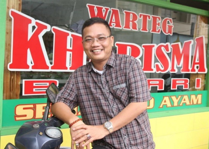 Kisah Sukses Sayudi, Pemilik Warteg Kharisma Bahari yang Hanya Lulusan SD 