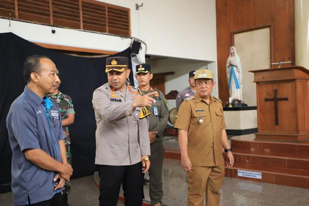  Wabup dan Kapolres Bantul Pantau Persiapan Perayaan Natal