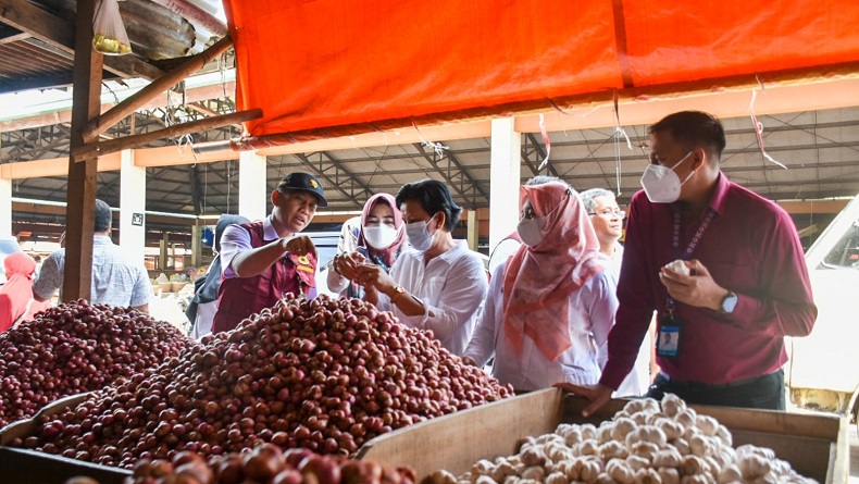 Stok Pangan di NTB Aman, Harga Telur dan Bawang Stabil Jelang Nataru