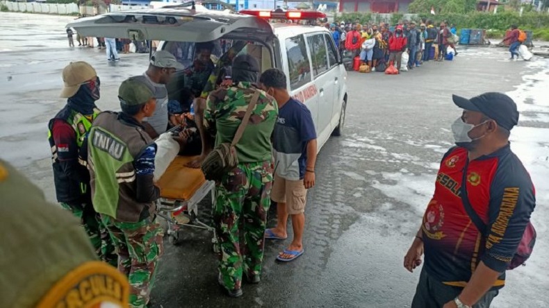 Alat Medis Terbatas, 3 Warga Luka akibat Penyerangan Polres Tolikara Dievakuasi ke Jayapura