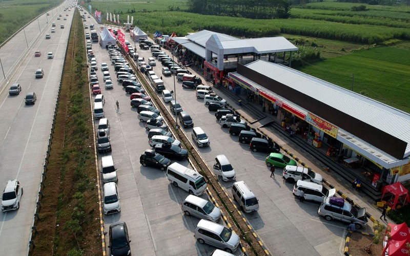 Liburan Nataru Pakai Mobil Pribadi, Perhatikan Manajemen Perjalanan Ini