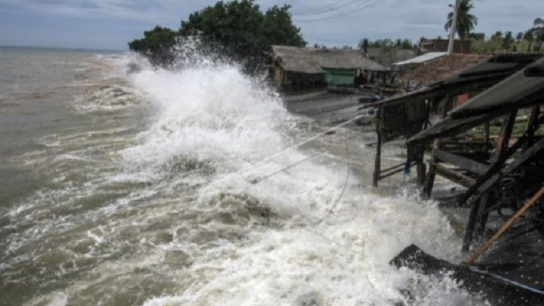 Peringatan Dini BMKG, Waspada Potensi Gelombang Laut 2 Meter Lebih di Bali 3 Hari ke Depan