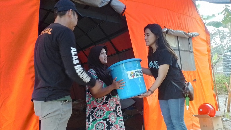 Salurkan Bantuan, Kades: Hanya MNC Peduli dari Media yang Datang ke Jagaraksa