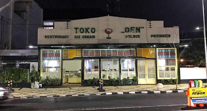 Mengenal Restoran Tertua di Indonesia yang Legendaris, Pernah Cicipi Menunya? 