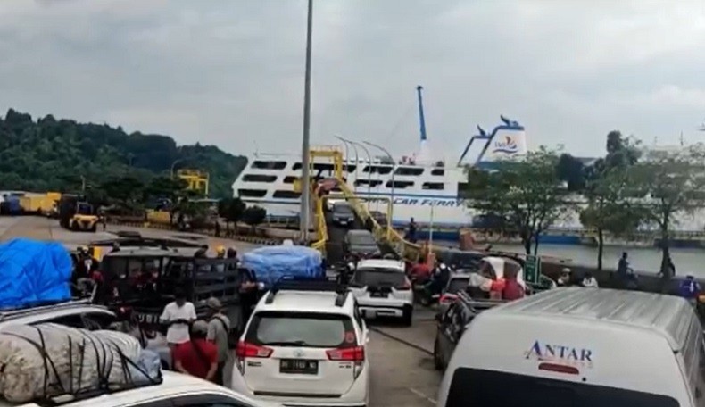 Pelabuhan Merak Tak Layani Pemudik Motor, Dialihkan ke Pelabuhan Ini