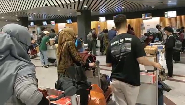 Libur Natal dan Tahun Baru Berakhir, Arus Balik di Bandara Juanda Masih Ramai 