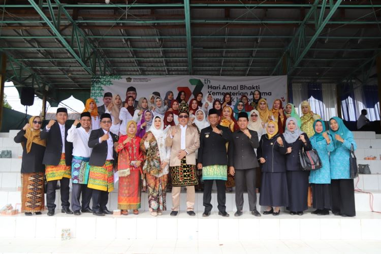 Peringati Hari Amal Bakti ke-77, KanKemenag Hulu Sungai Utara Gelar Upacara 
