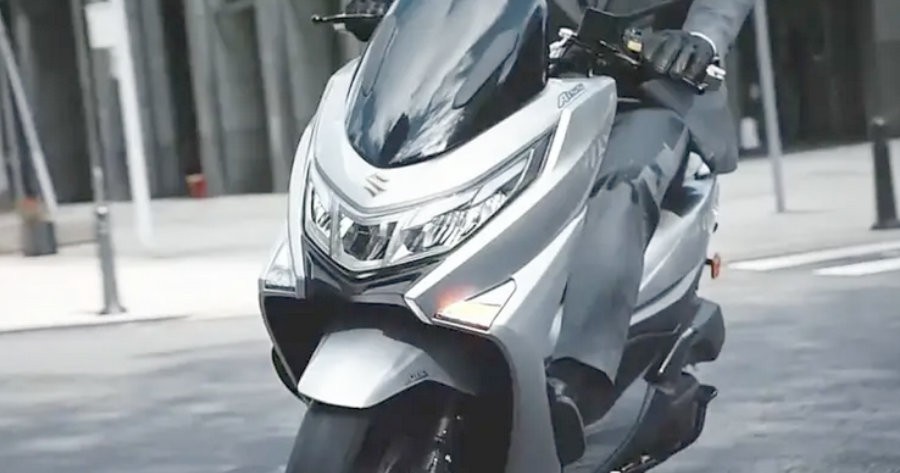Suzuki Burgman 150 Tebar Pesona, Siap Jegal PCX dan Nmax