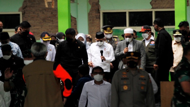 Tinjau Rumah Tahan Gempa di Cianjur, Wapres Maruf Amin: Korban Berhak Dapat Bantuan