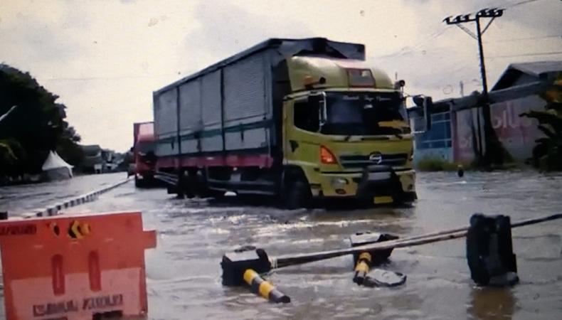 Banjir Kudus Makin Parah, Ini Rekayasa Arus Lalu Lintas di Jalur Pantura