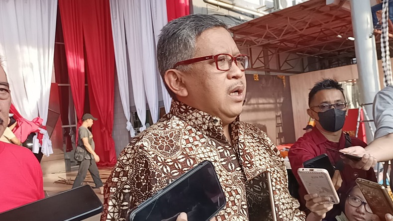 Surya Paloh Bertemu Presiden Jokowi, Ini Kata Sekjen PDIP